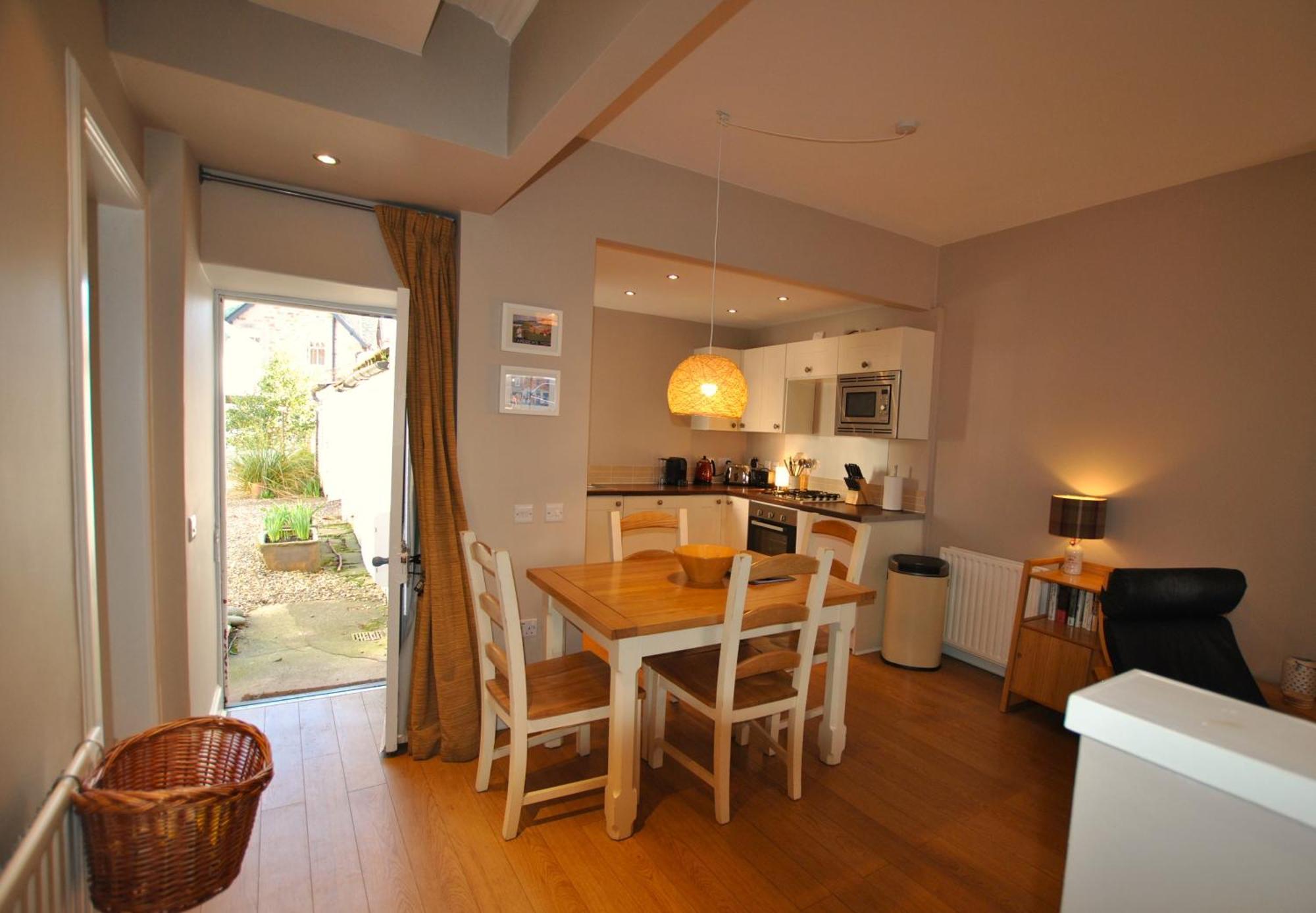 The Old Surgery Crail- Welcoming